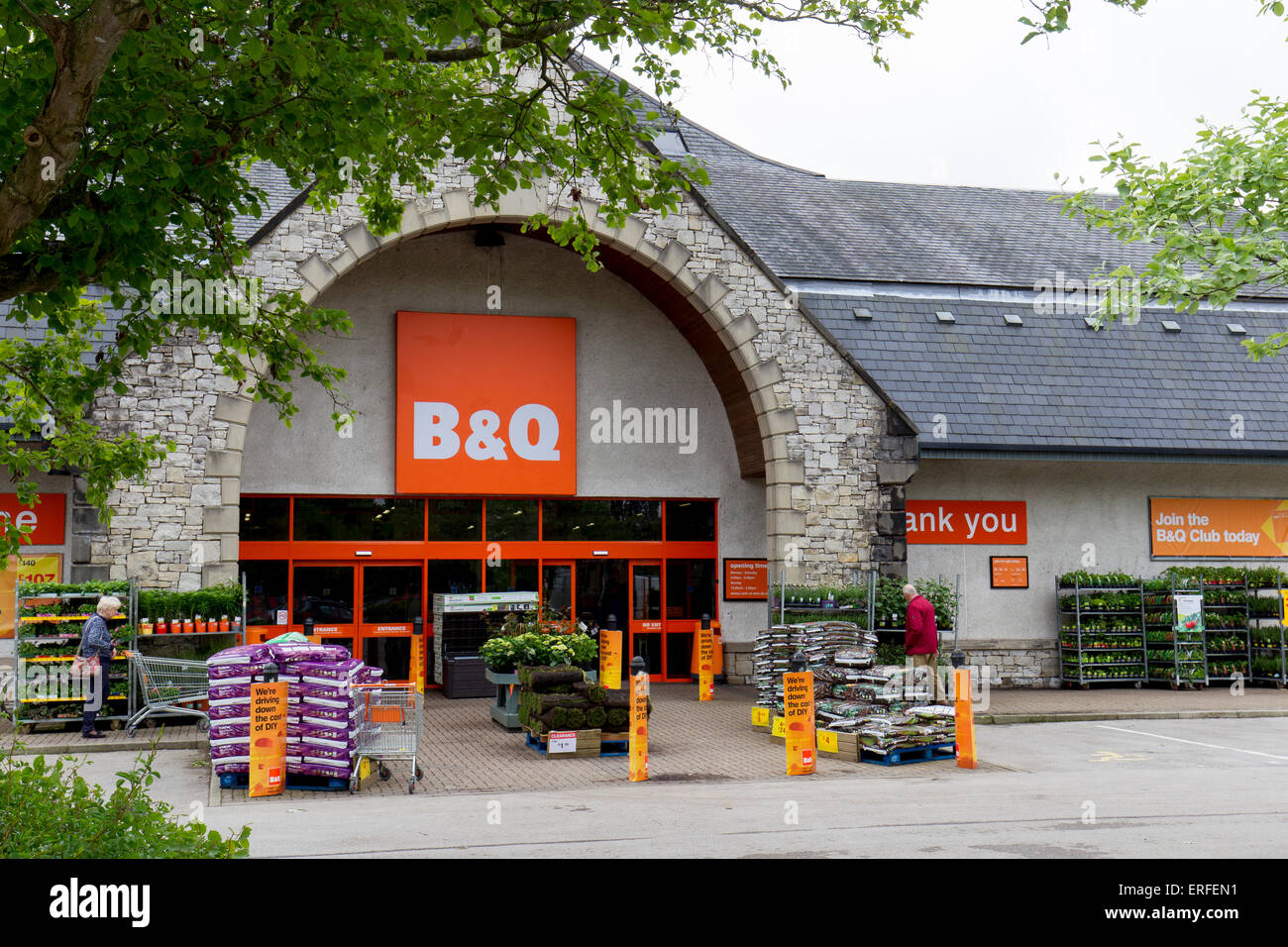 B & Q DIY Superstore Kendal Stock Photo Alamy