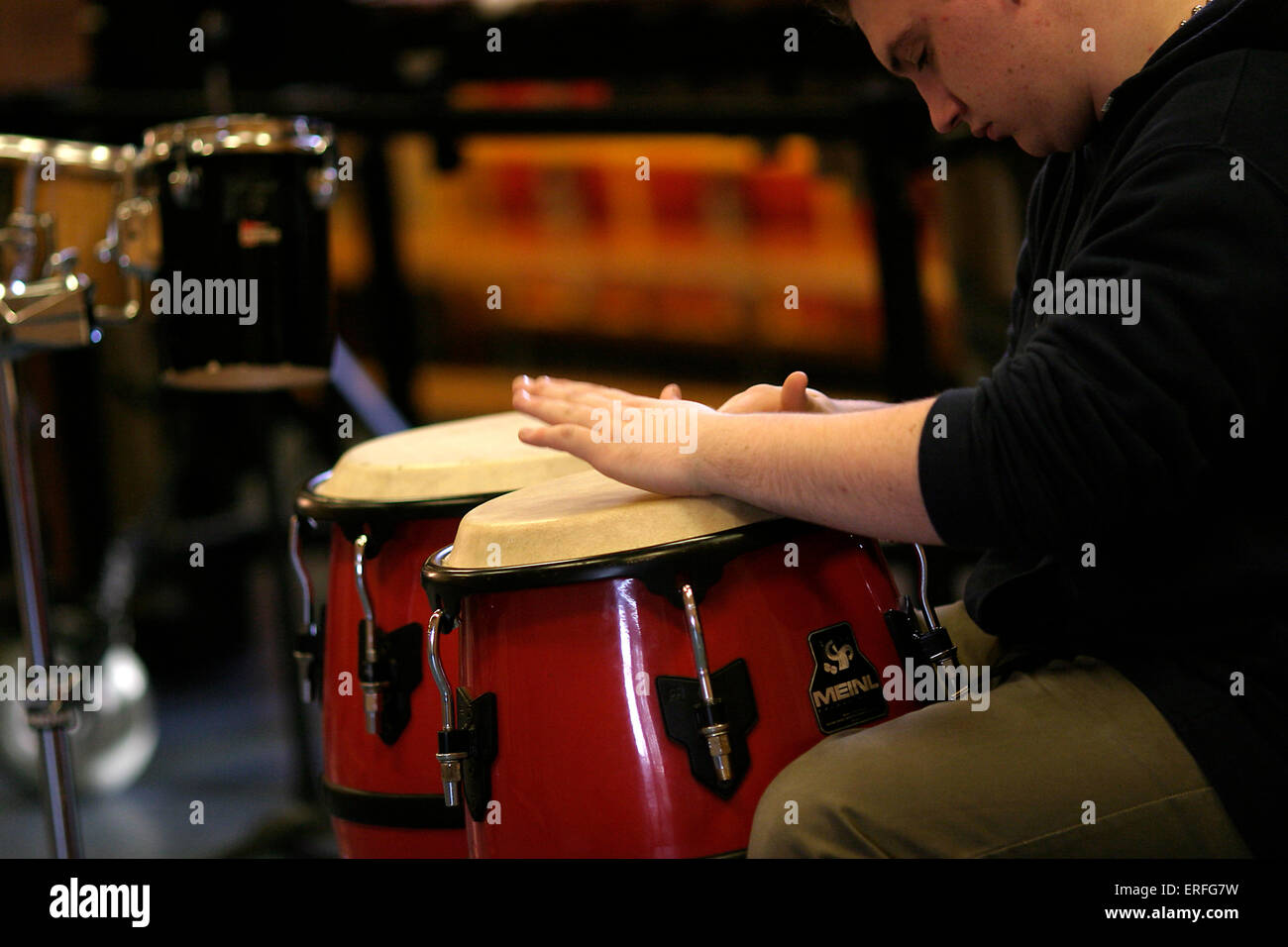 Hand played hires stock photography and images Alamy