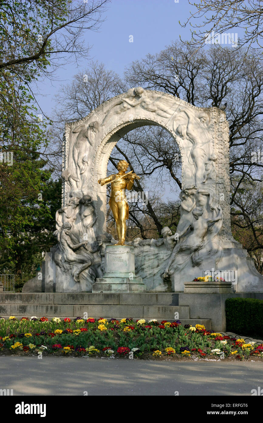Johann Strauss II - memorial to the Austrian composer in Stadtpark, Vienna, Austria. 25 October 1825 - 3 June 1899. The King of the Waltz. Stock Photo