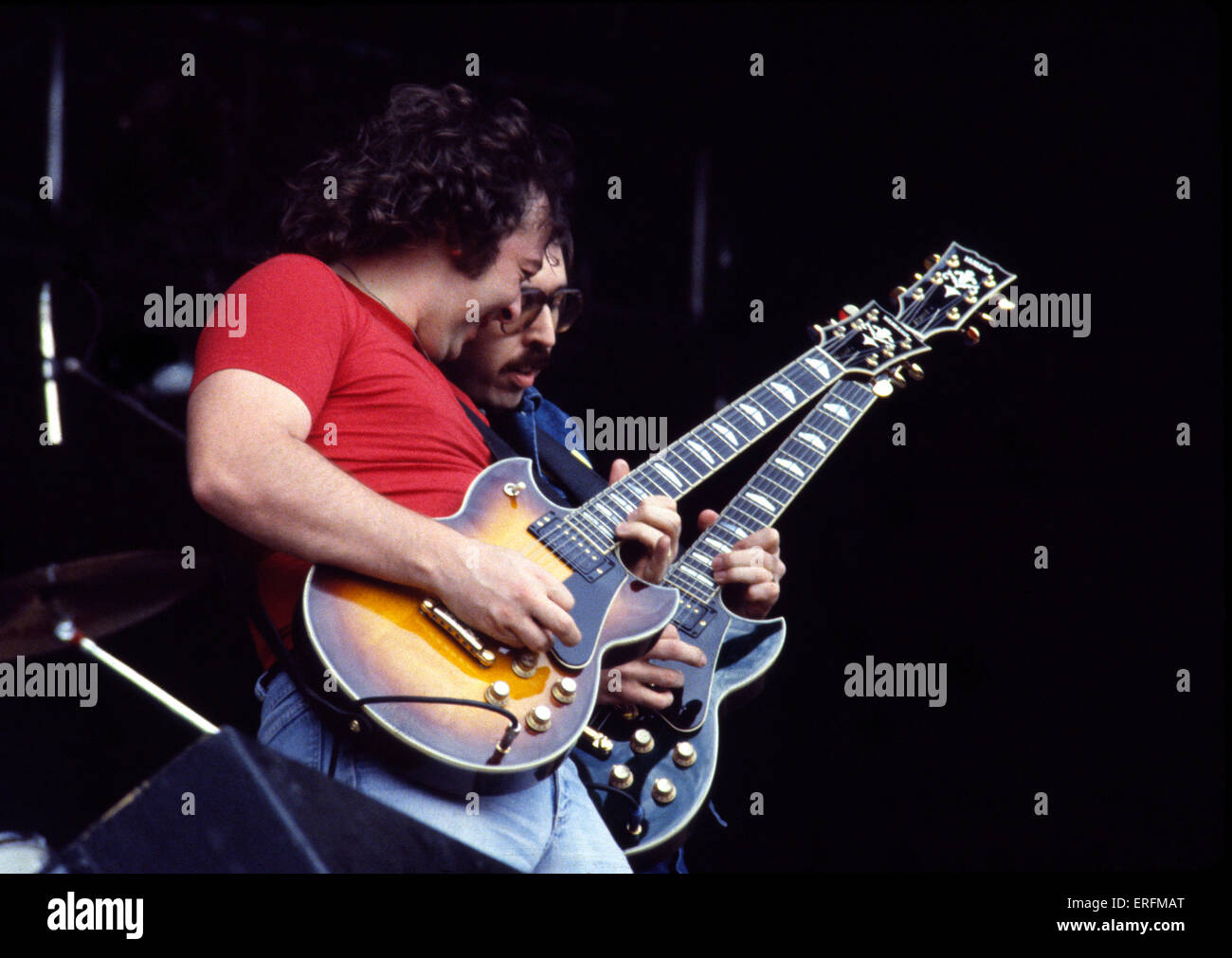 Bernie Marsden & Micky Moody - portrait of the English guitarists performing at the 1977 Reading Festival. Both former members Stock Photo