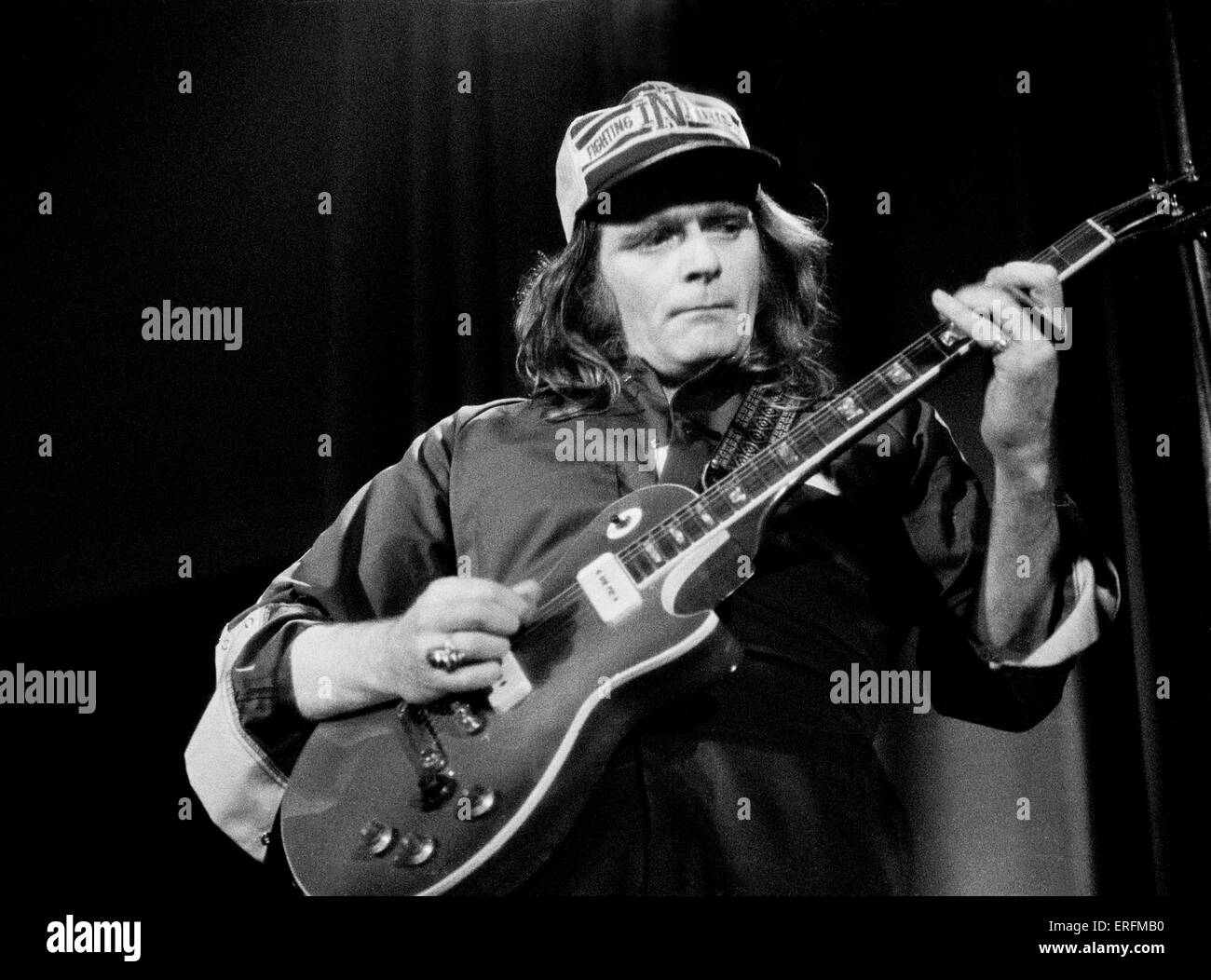 Henry McCullough - portrait of the Irish guitarist performing with Ronnie Lane's band in London,1980. b. 21 July 1943. Stock Photo