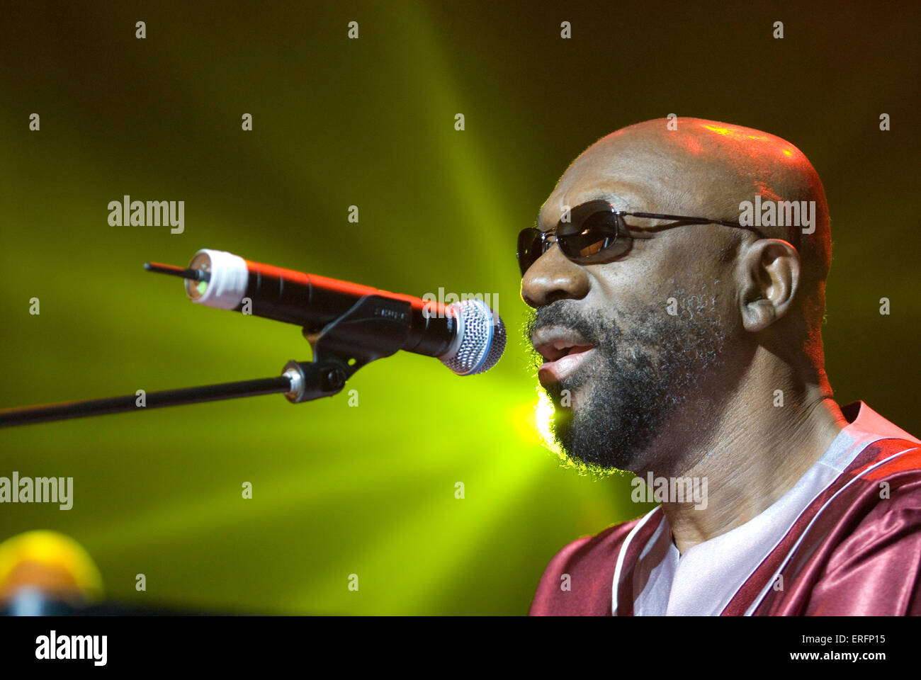 Isaac Hayes - American soul and funk singer, songwriter and actor performing at the Opera House, 02/08/2007. b.20 August 1942. Stock Photo