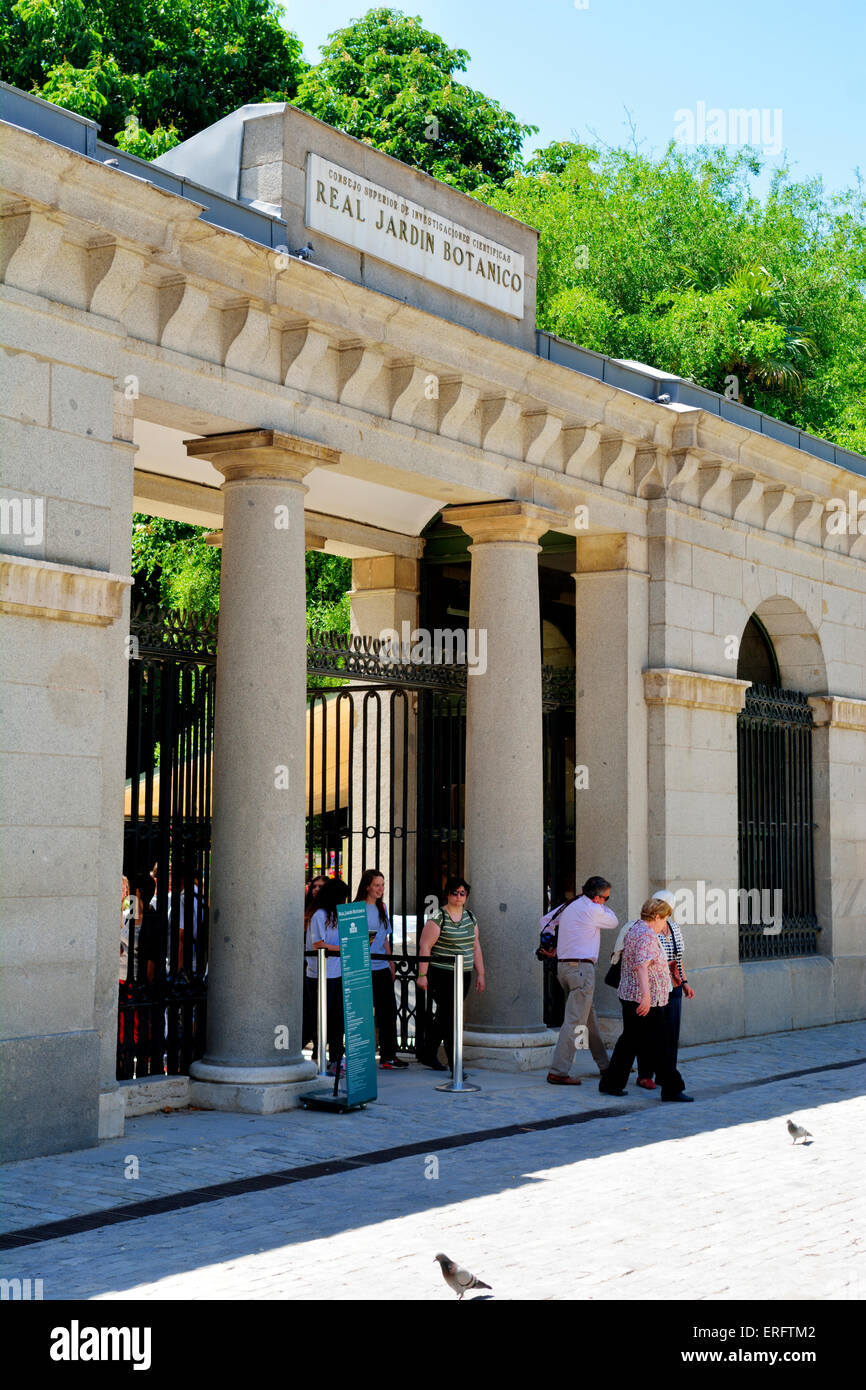 Royal botanical garden (Real Jardín Botánico) entrance, Madrid, Spain Stock Photo