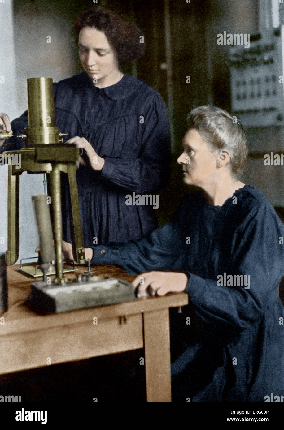 Marie Curie and her daughter Irene, 1925. MC: Polish-born French physicist and pioneer in radioactivity, 7 November 1867 – 4 Stock Photo