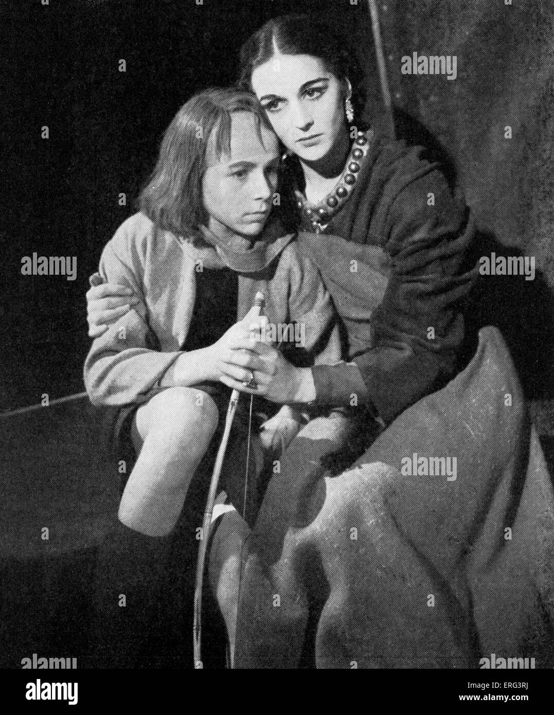'Macbeth' by William Shakespeare, with Gordon Miller as the young Macduff and Vera Poliakoff as Lady Macduff.  Produced by Stock Photo