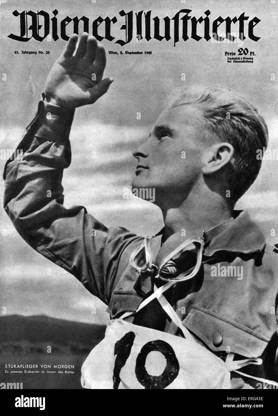 Stuka Pilot on cover of Wiener Illustrierte 2 September 1942. Caption reads Stukaflieger von morgen (Stuka pilot of the future). During World War II Stock Photo