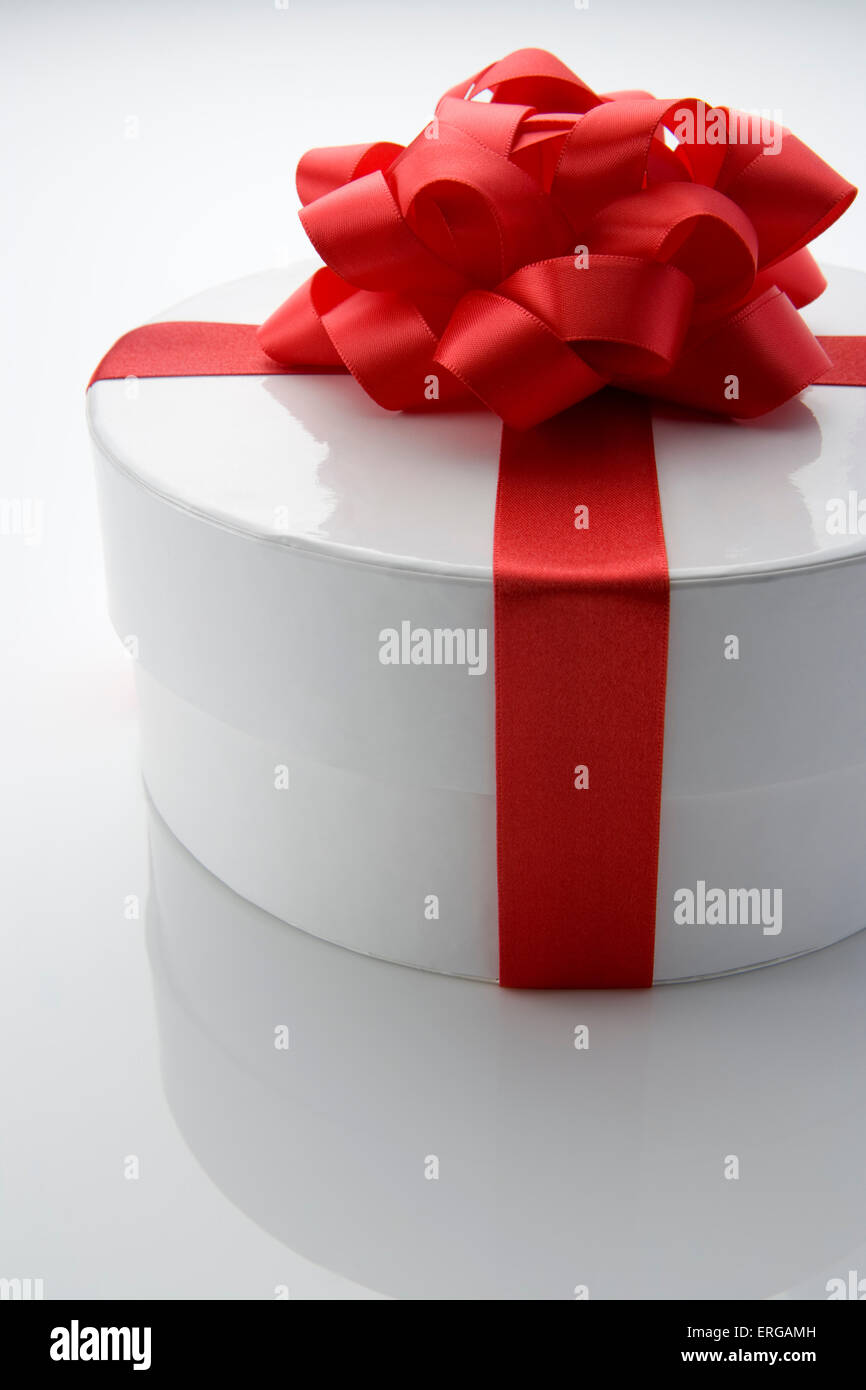 Gift Wrapped Box Stock Photo Alamy