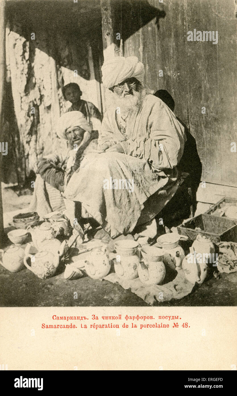 Pottery repair stall  in Samarkand, c. 1900. Modern day Uzbekistan, until 1924 part of Russian Empire. Stock Photo