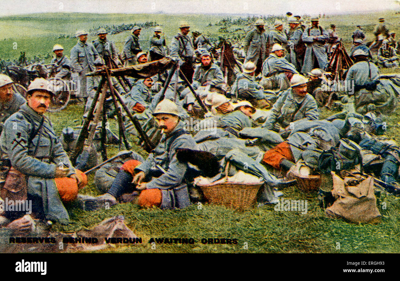 World War 1:  French army at the Battle of Verdun.  21st of February – 18th of December  1916.  Reserve soldiers awaiting Stock Photo