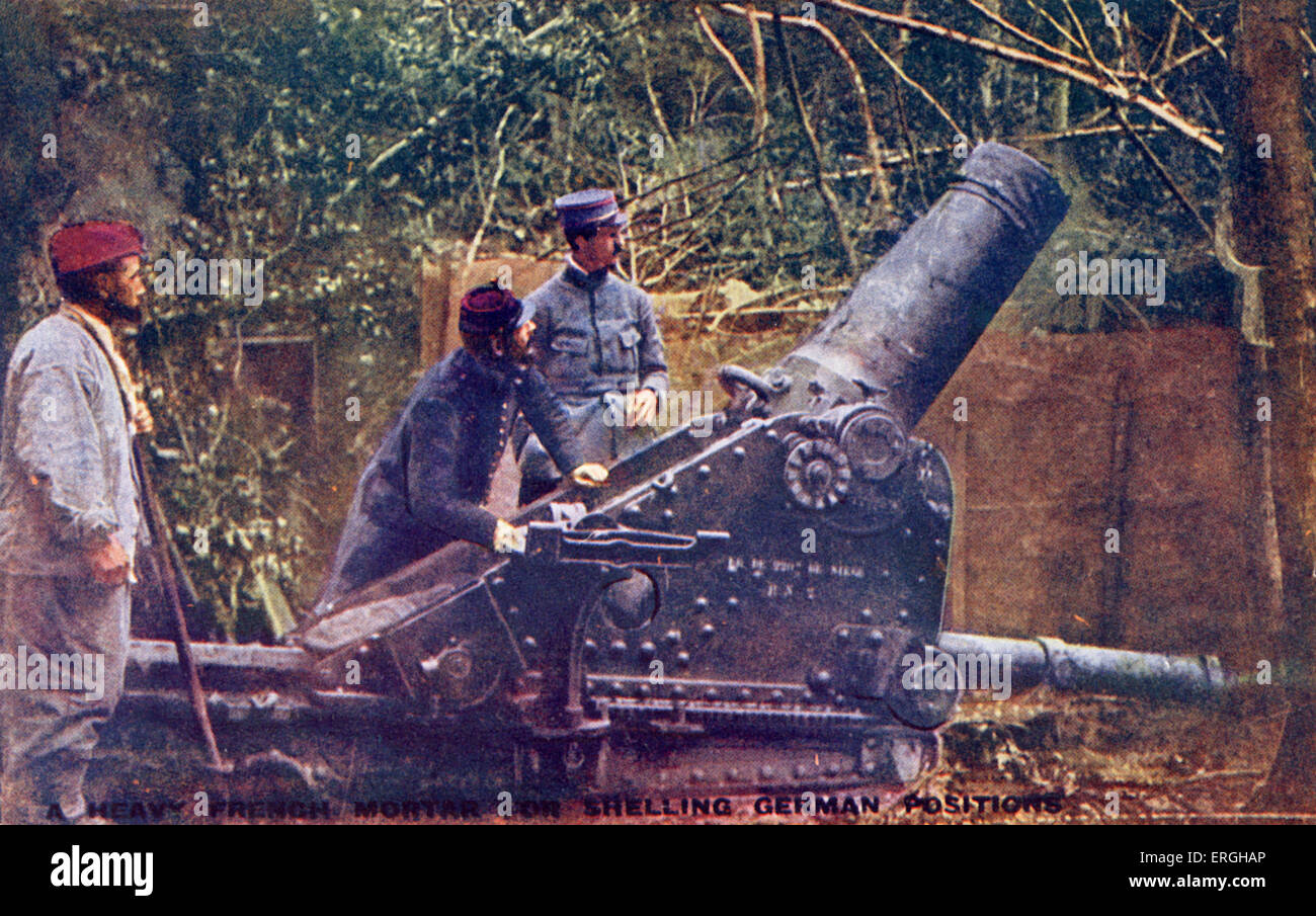 World War 1: French artillery shelling German positions. English postcard with official photograph of 'La Section Photographique de l'Armée française'. Printed in London. Caption: 'The French Mortar fires a high explosive shell of tremendous destructive power, as the Germans have learnt to the cost both at Verdun and on the Somme'. Stock Photo