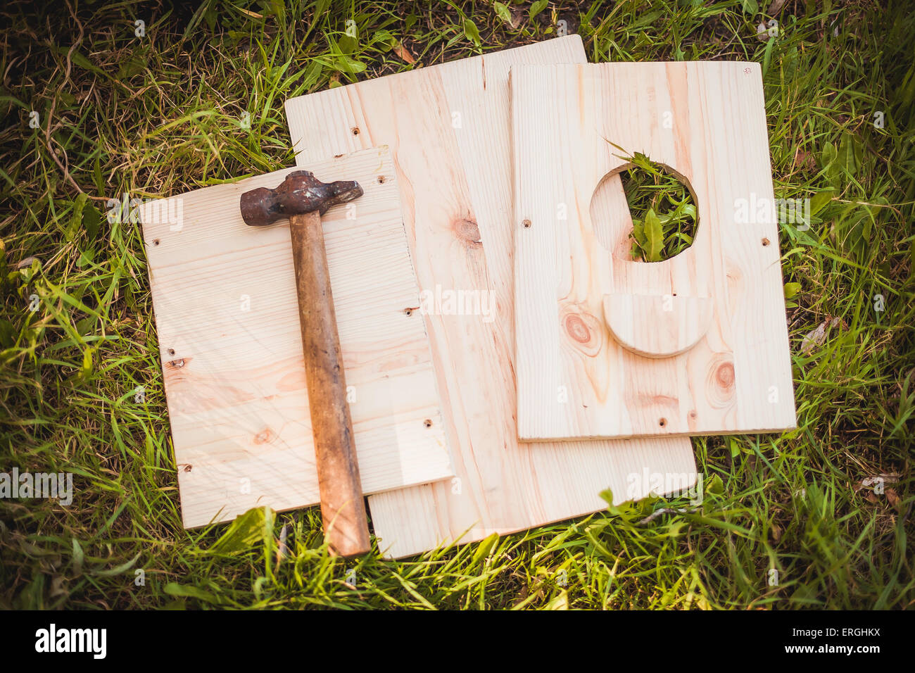 Birdhouse background hires stock photography and images Alamy