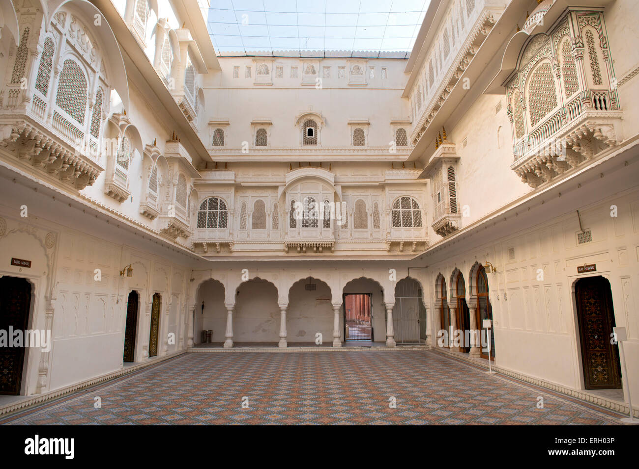 India, Rajasthan, Bikaner, Junagarh fort Stock Photo - Alamy