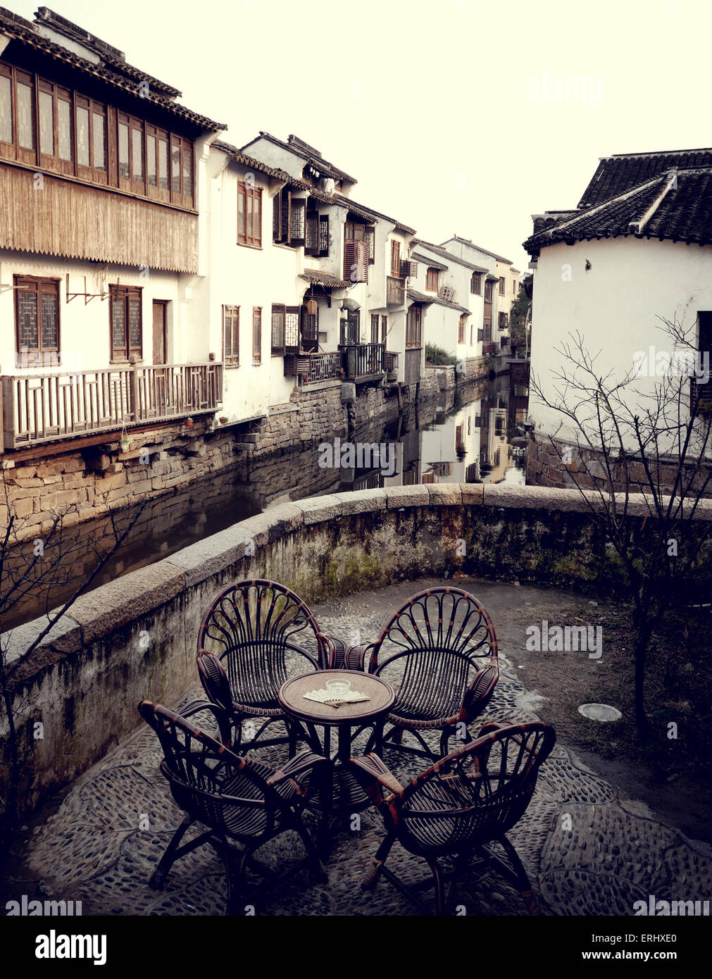 Traditional Chinese tea house in Suzhou, China Stock Photo Alamy