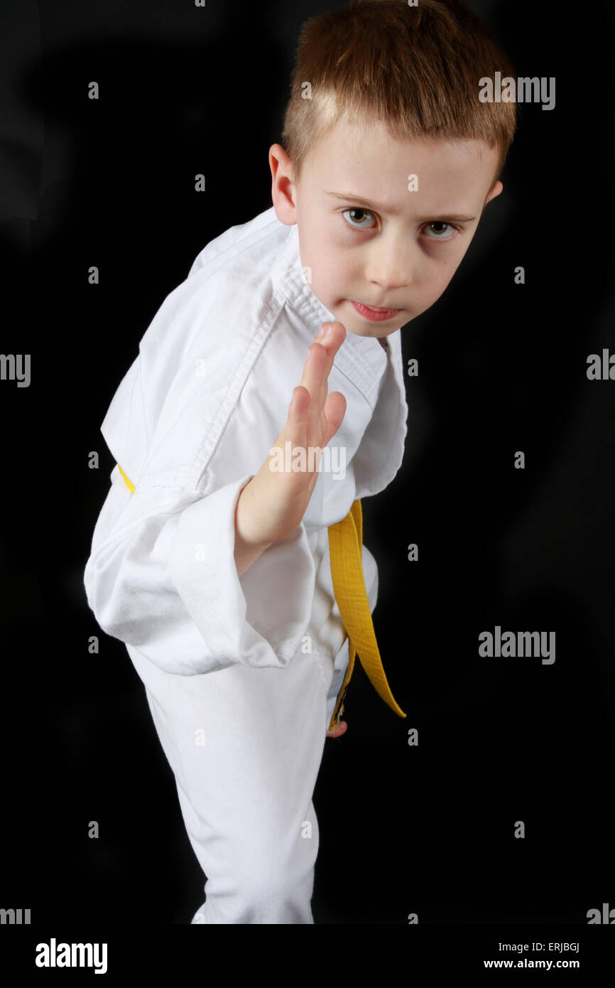 Karate practise hires stock photography and images Alamy