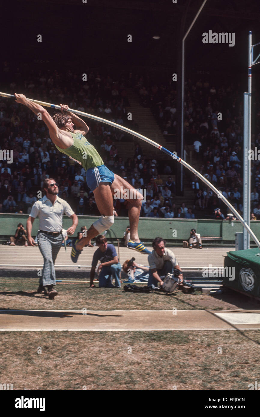 Bruce Jenner competing in the decathlon at he1976 US Olympic Track and