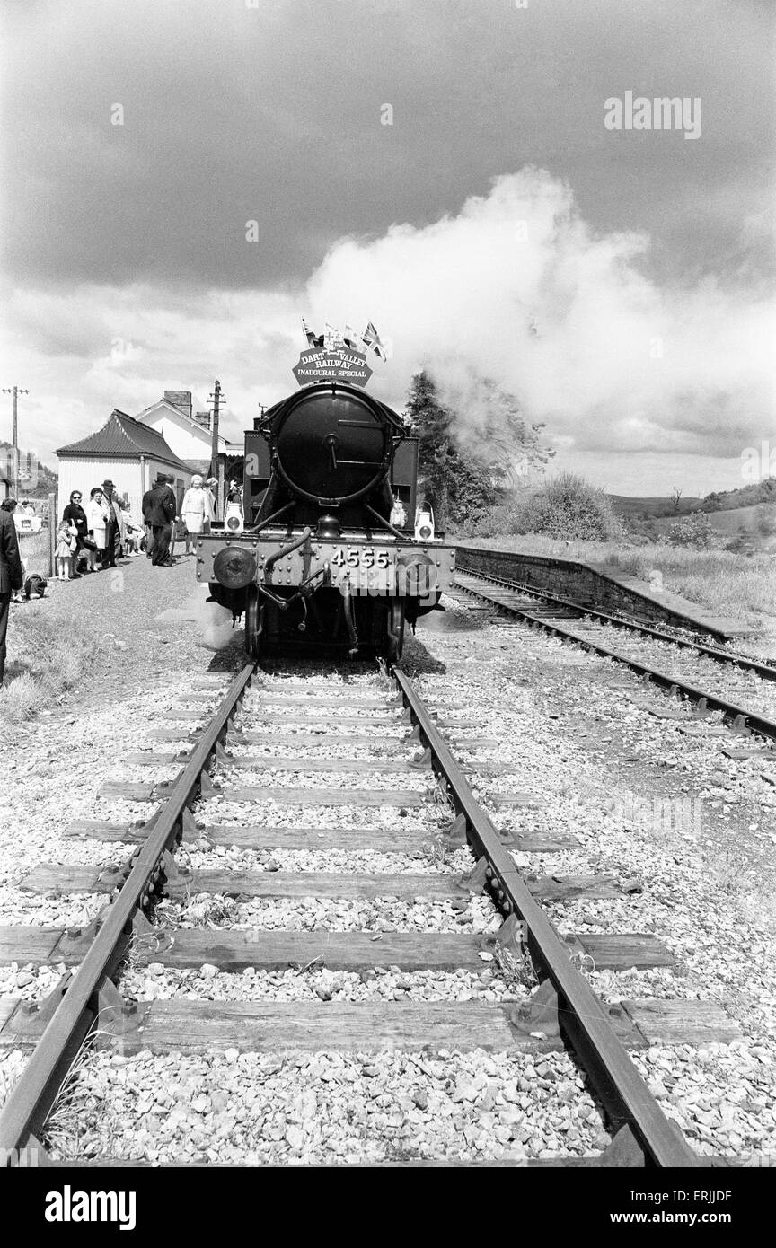 Dr Richard Beeching, Chairman of British Railways, reopens the Dart