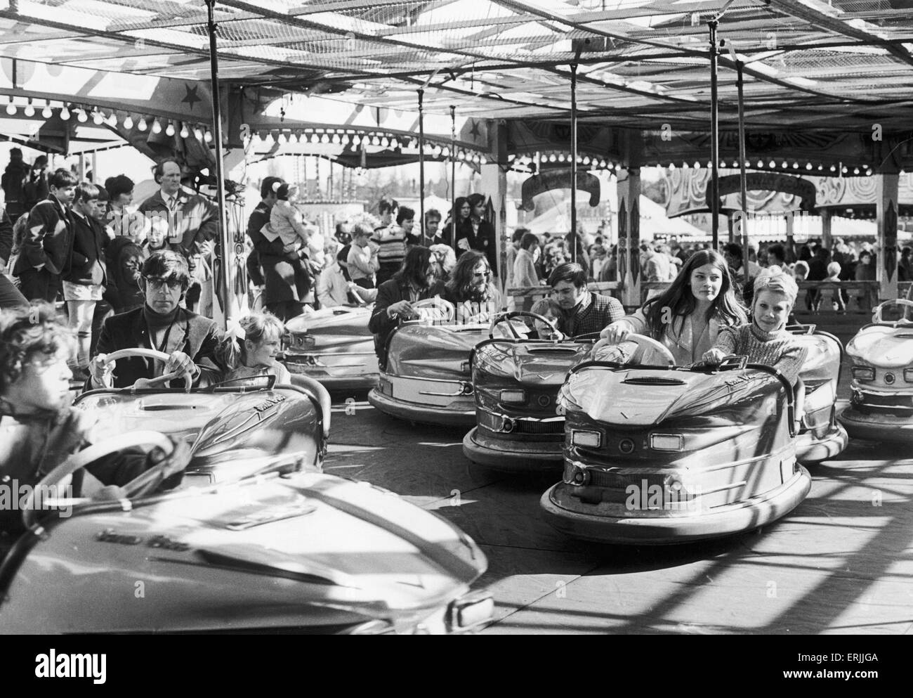 The Dodgems at the Easter Fair on Hearsall Common, Coventry 3rd April 1972 Stock Photo
