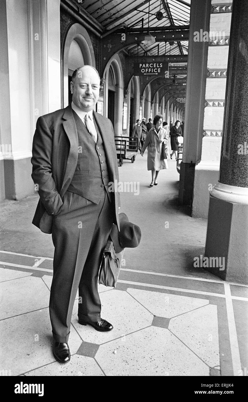 Dr Richard Beeching, Chairman of British Railways, at Rail Plan Conference, where he presented his report entitled, 'The Reshaping of British Railways', pictured 27th March 1963. The report, commonly referred to as 'The Beeching Report', led to far- reaching changes in the railway network, popularly known as the Beeching Axe. Stock Photo