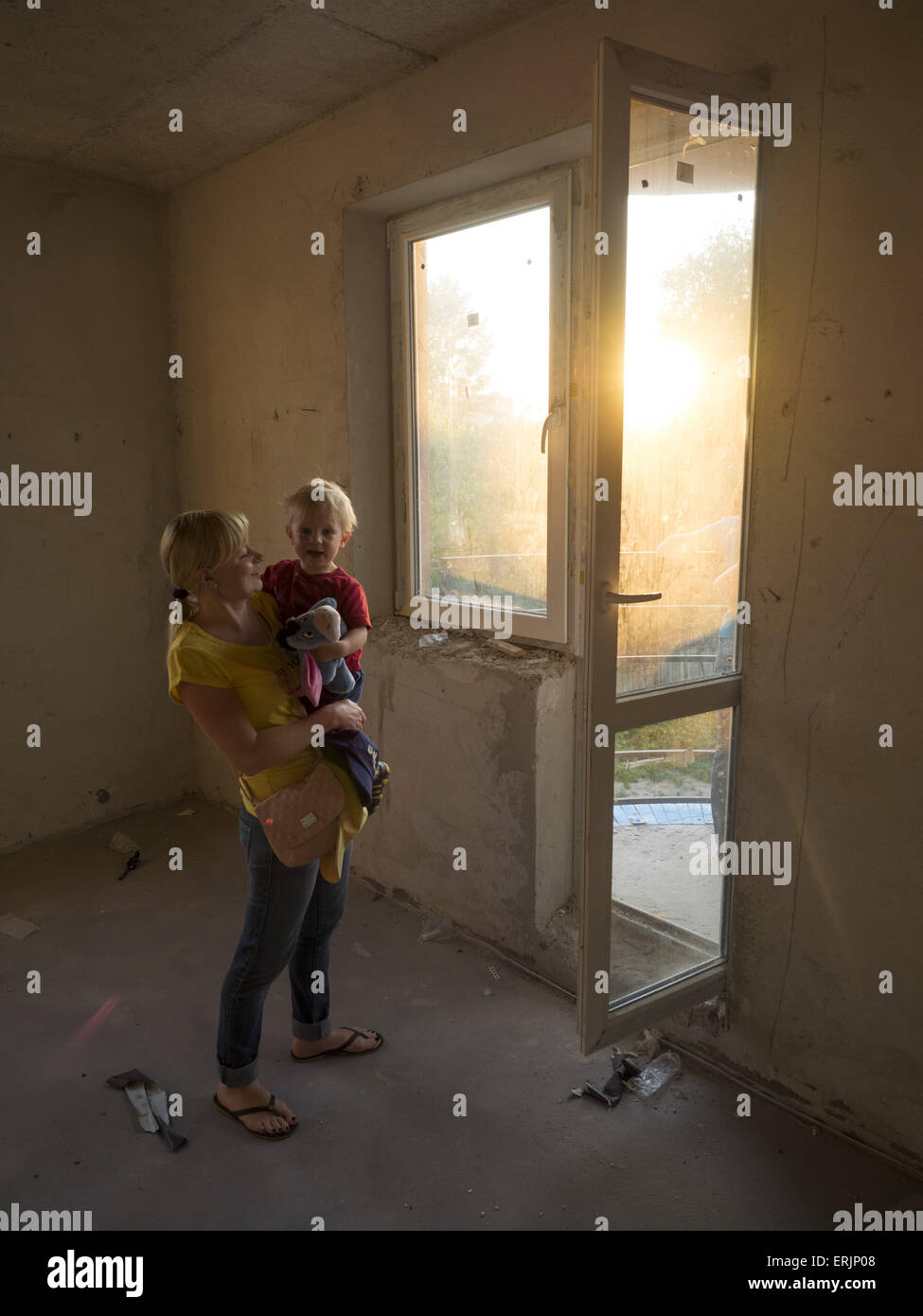 A girl and I bought an apartment. Made repairs. Now the question arose about choosing a kitchen. Prompt good factories in Moscow 94 A girl and I bought an apartment. Made repairs. Now the question arose about choosing a kitchen. Prompt good factories in Moscow 20