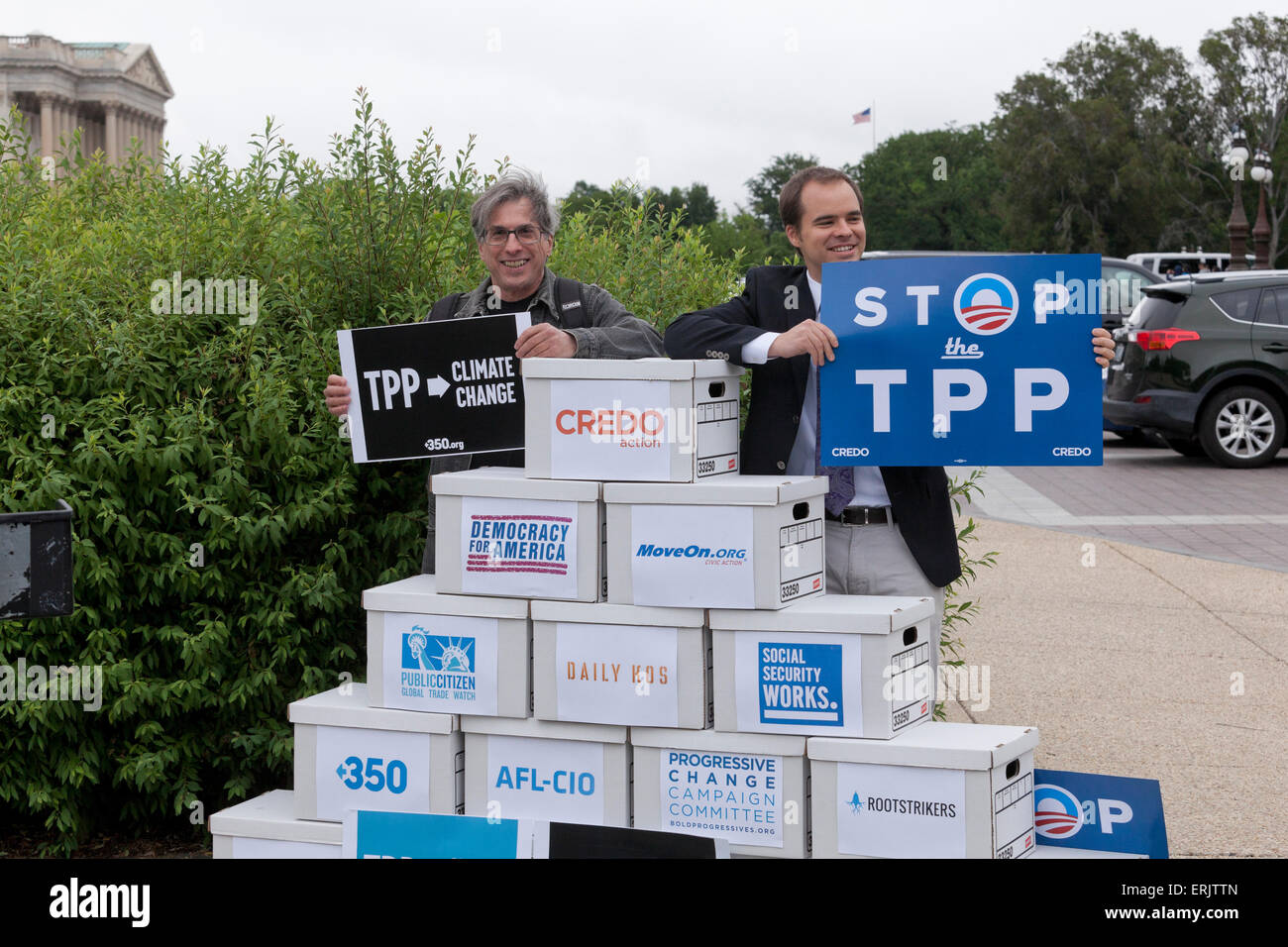 Washington DC, USA. 3rd June, 2015. Progressive organizations such as CREDO Action, AFL-CIO, Avaaz, and Democracy for America delivered over two million petition signatures in opposition to Fast Tracking the Trans-Pacific Partnership to Congress. Credit:  B Christopher/Alamy Live News Stock Photo
