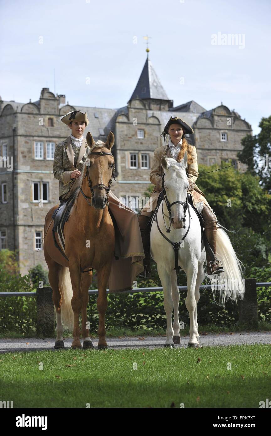 Diana Krischke mit Genete Bonmot du Roi und Lusitano Odeceixe Stock Photo