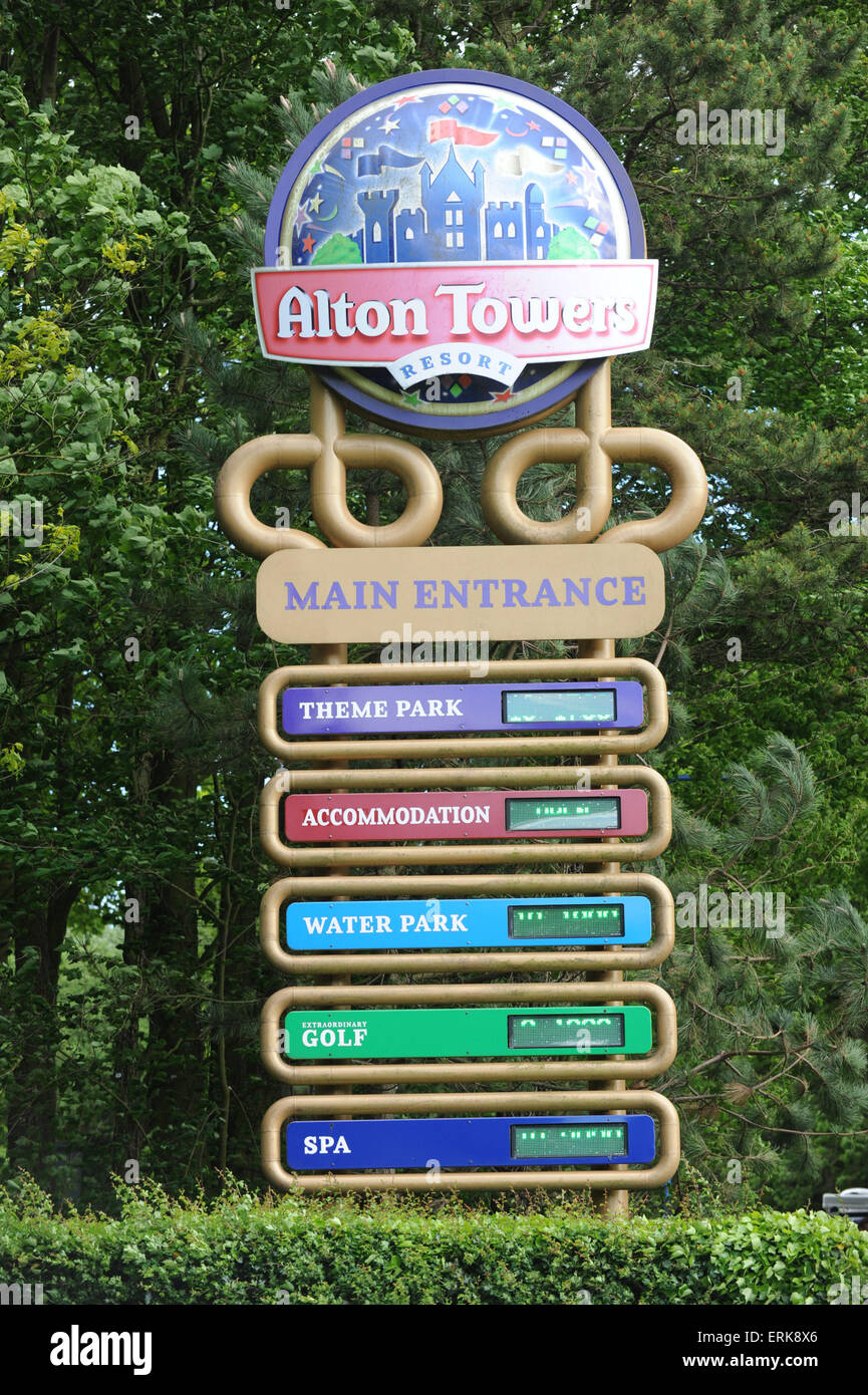 Alton Towers Theme Park, Staffordshire. UK. 2nd June, 2015. A passenger car carrying 16 people crashes in to an empty carriage on the Smiler roller coaster ride. 4 people are badly injured. Police and Ambulance service vehicles and personnel arrive and leave from the employee entrance to the park. Credit:  Richard Grange/Alamy Live News Stock Photo