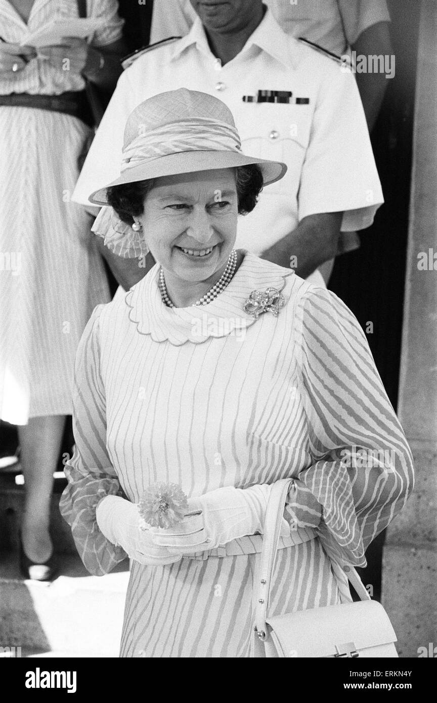 Queen Elizabeth II, State Visit to Bangladesh, 14th to 17th November 1983. Including Save the Children centre in Dhaka, Bangladesh. Stock Photo