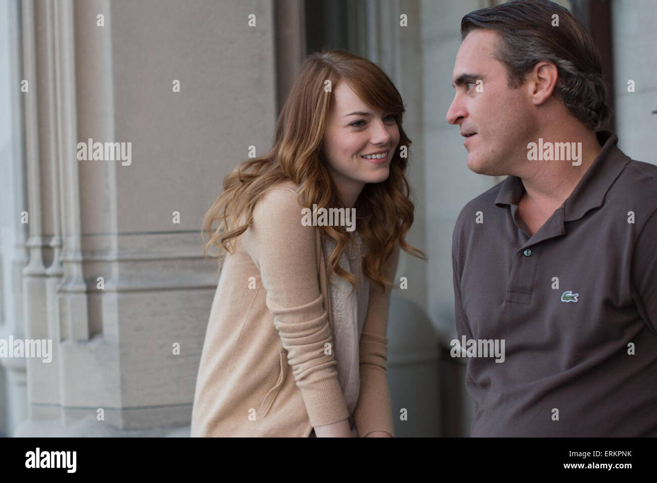 IRRATIONAL MAN (2015) EMMA STONE, JOAQUIN PHOENIX WOODY ALLEN (DIR) Stock Photo