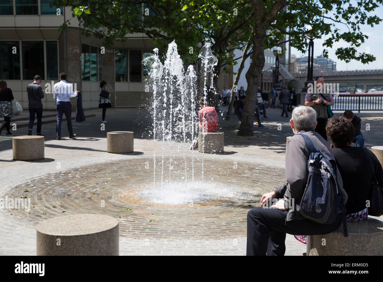 London, UK. 4th June, 2015. Water fountains look inviting by City Hall in London. Credit:  Keith Larby/Alamy Live News Stock Photo