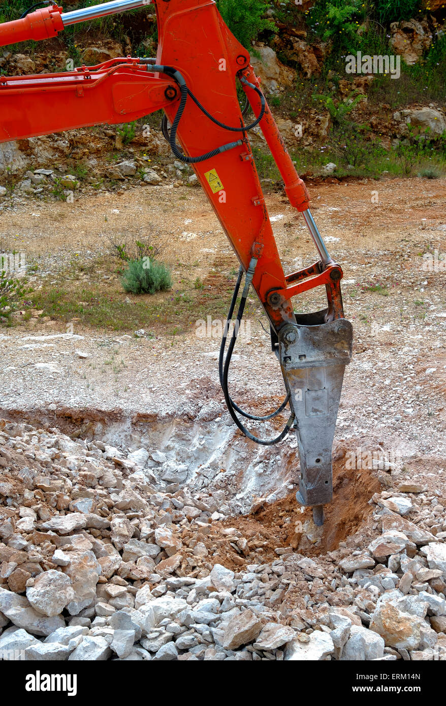 Hammer smashing stone hires stock photography and images Alamy
