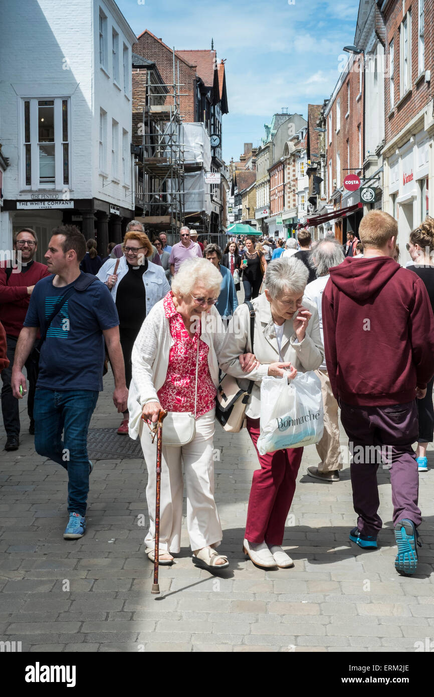 Busy winchester high street hi-res stock photography and images - Alamy