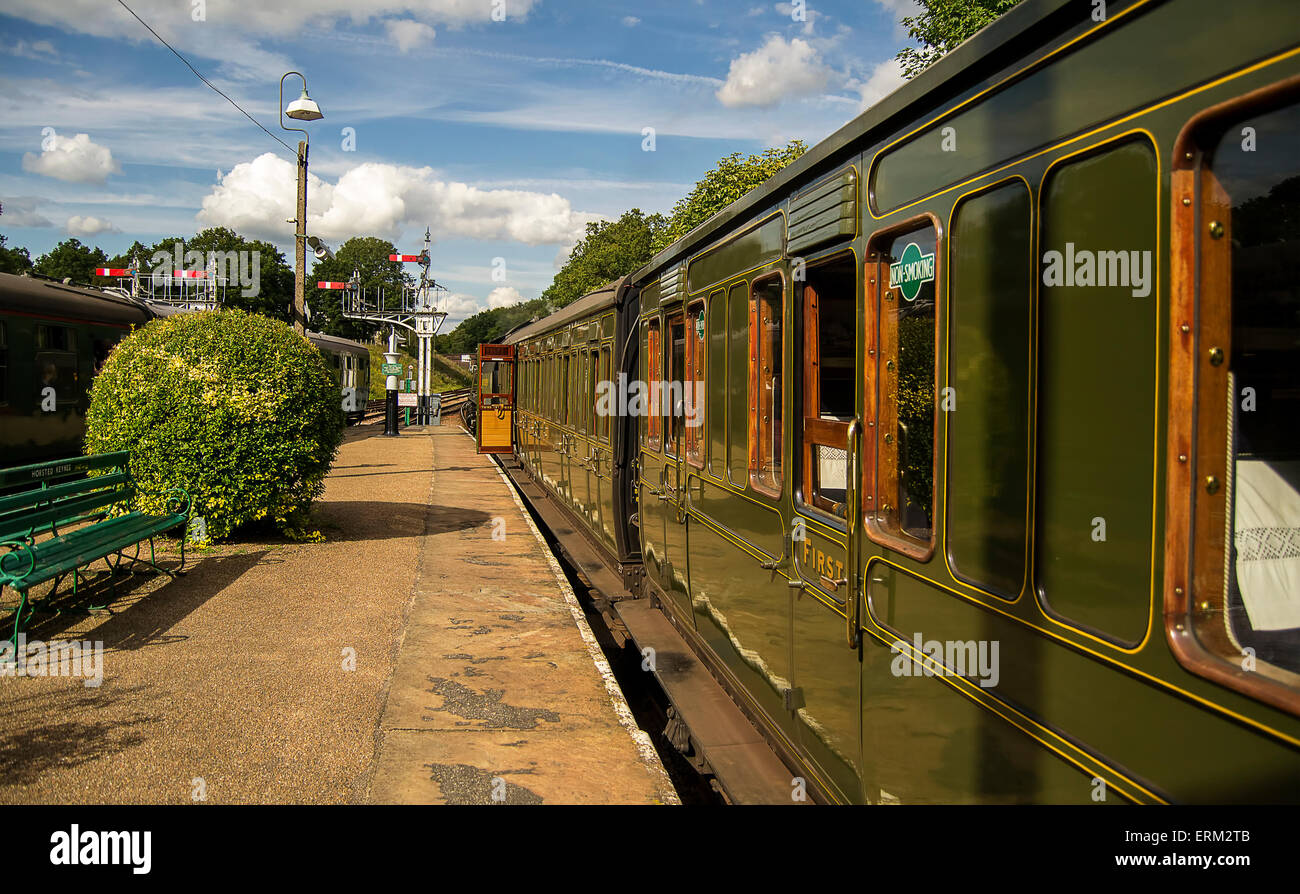 Stationary train hires stock photography and images Alamy