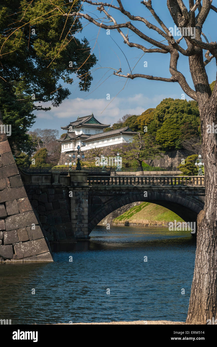 Emperors imperial palace tokyo hi-res stock photography and images - Alamy
