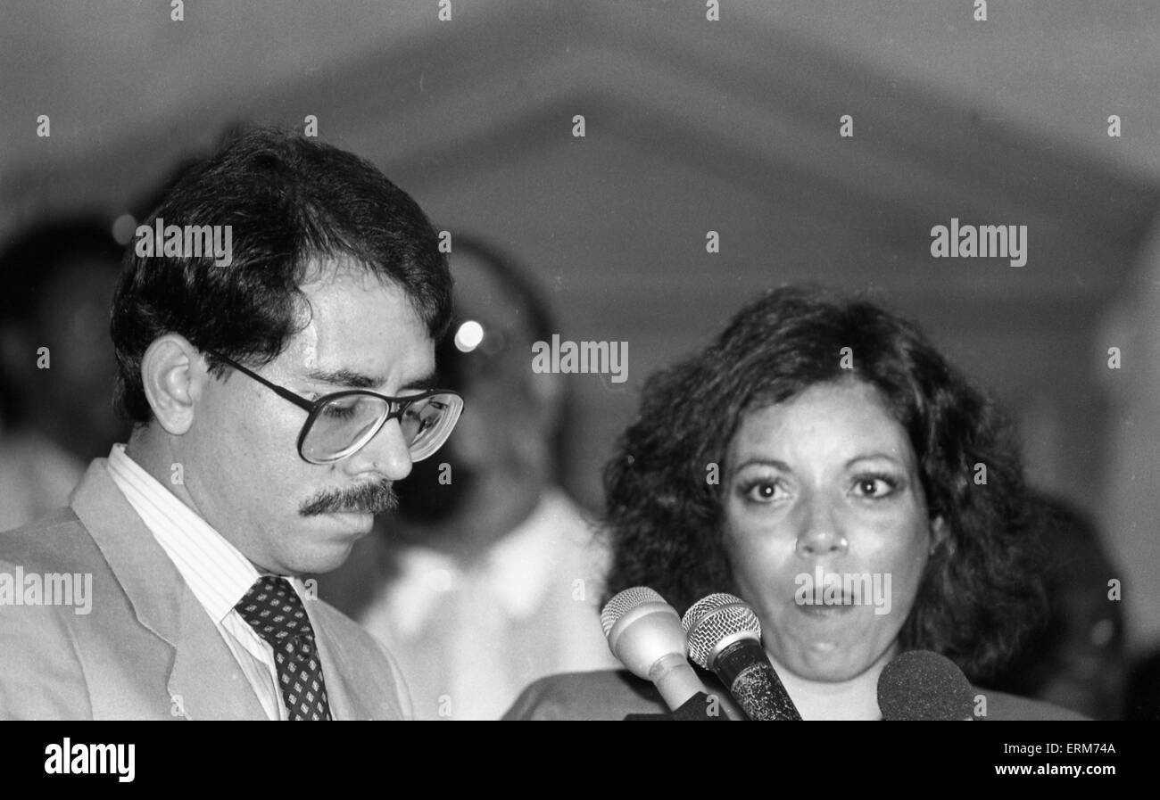 Chicago, Illinois, USA 2nd August 1986 Nicaragua President Daniel  Ortega and his wife Rosario Murillo at 'Operation Push' headquarters. Credit: Mark Reinstein Stock Photo