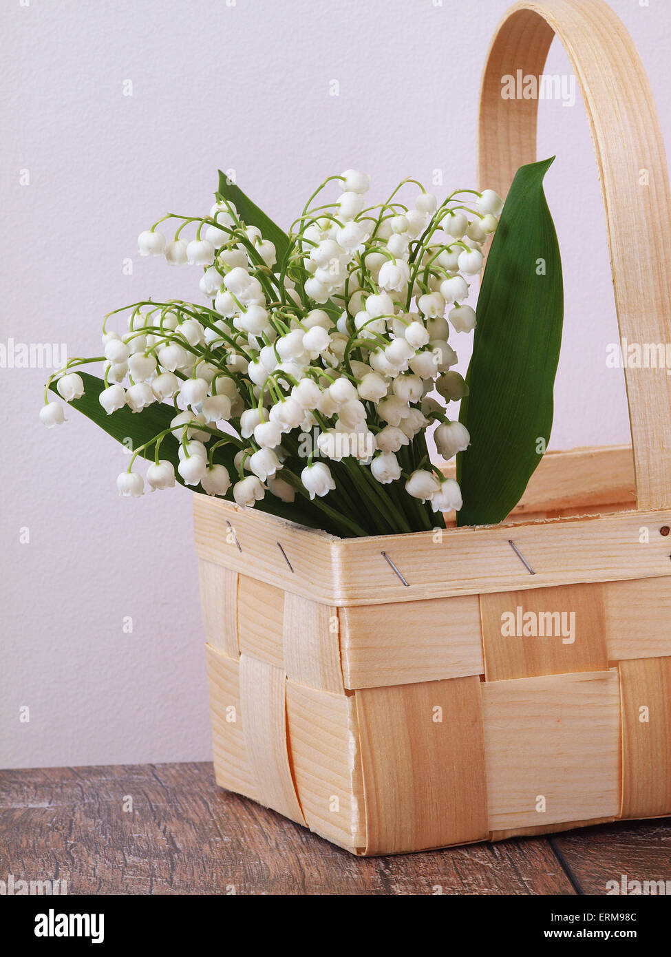 Lily of the valley flowers Stock Photo - Alamy