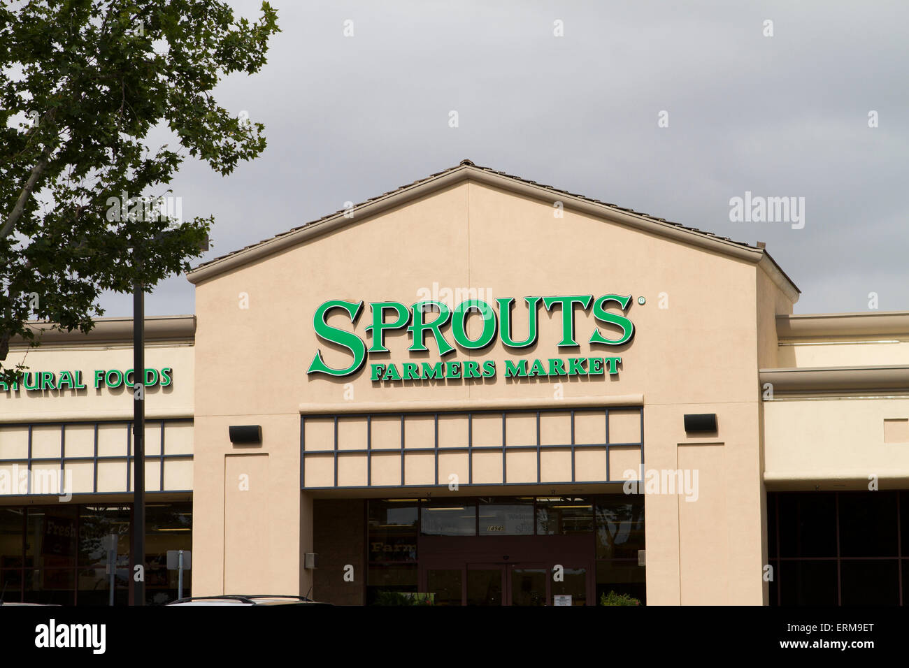 Sprouts farmers market hires stock photography and images Alamy