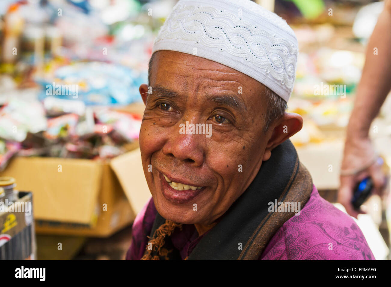 Man at the weekly market, Semparu, Lombok, West Nusa Tenggara, Indonesia Stock Photo