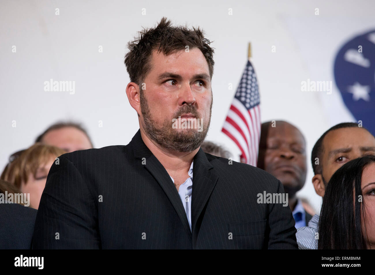 marcus luttrell gunshot wounds