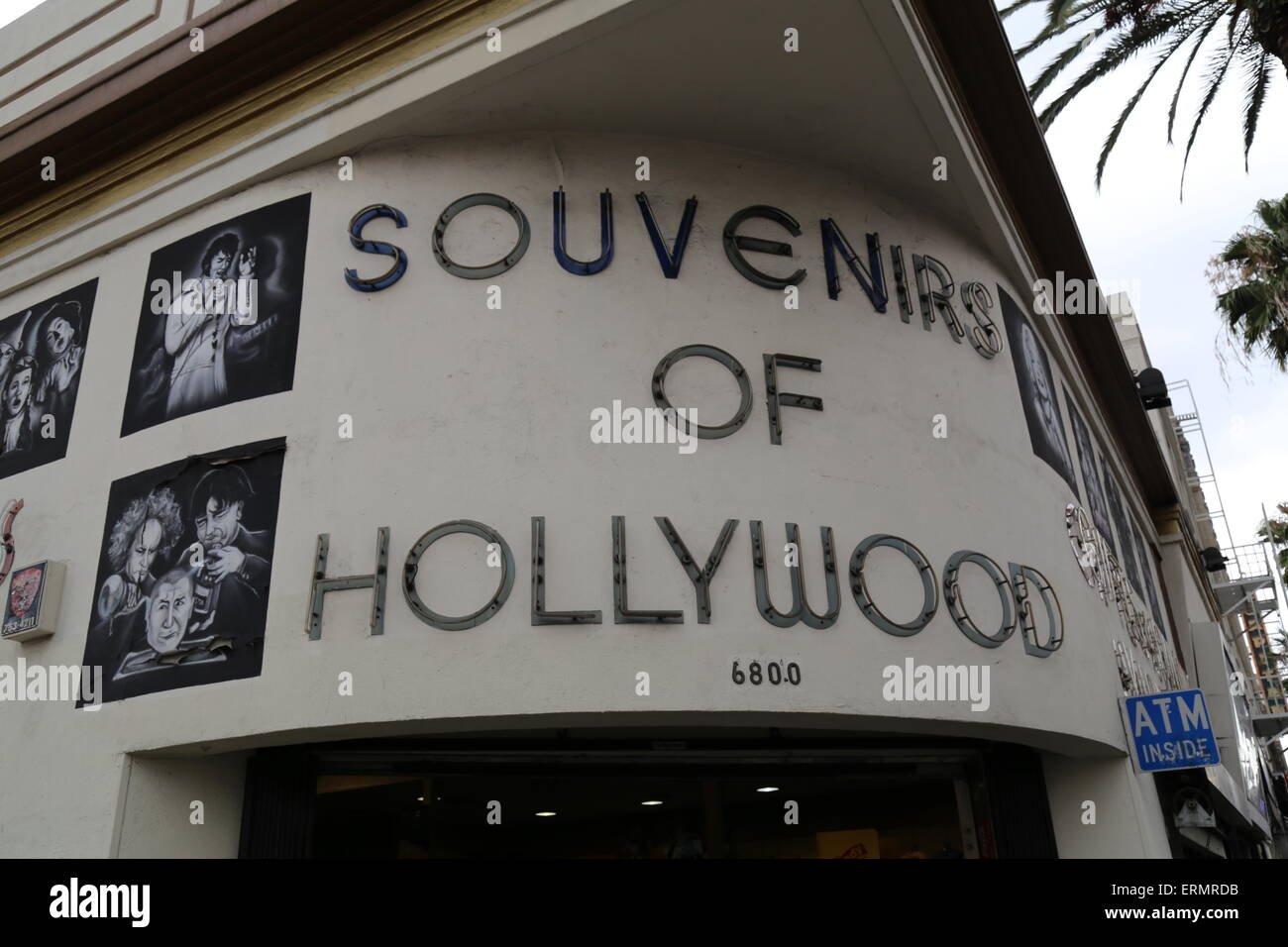 Souvenirs of Hollywood Building Exterior Stock Photo Alamy
