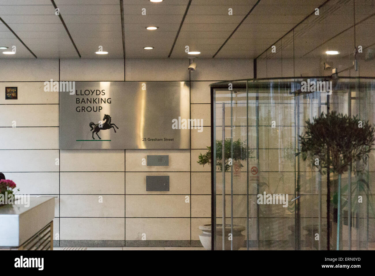 Lloyds Bank Entrance At 25 Gresham Street London Stock Photo