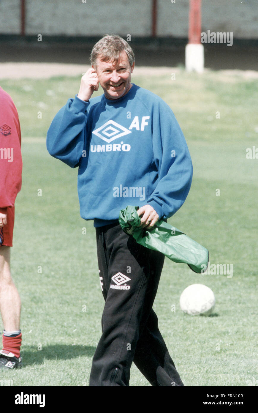 Manchester united team 1995 hi-res stock photography and images