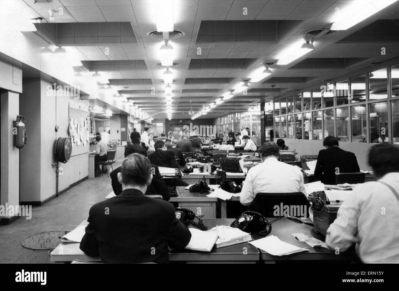 Daily Mirror Offices, Holborn, London, 23rd November 1965. Newsroom