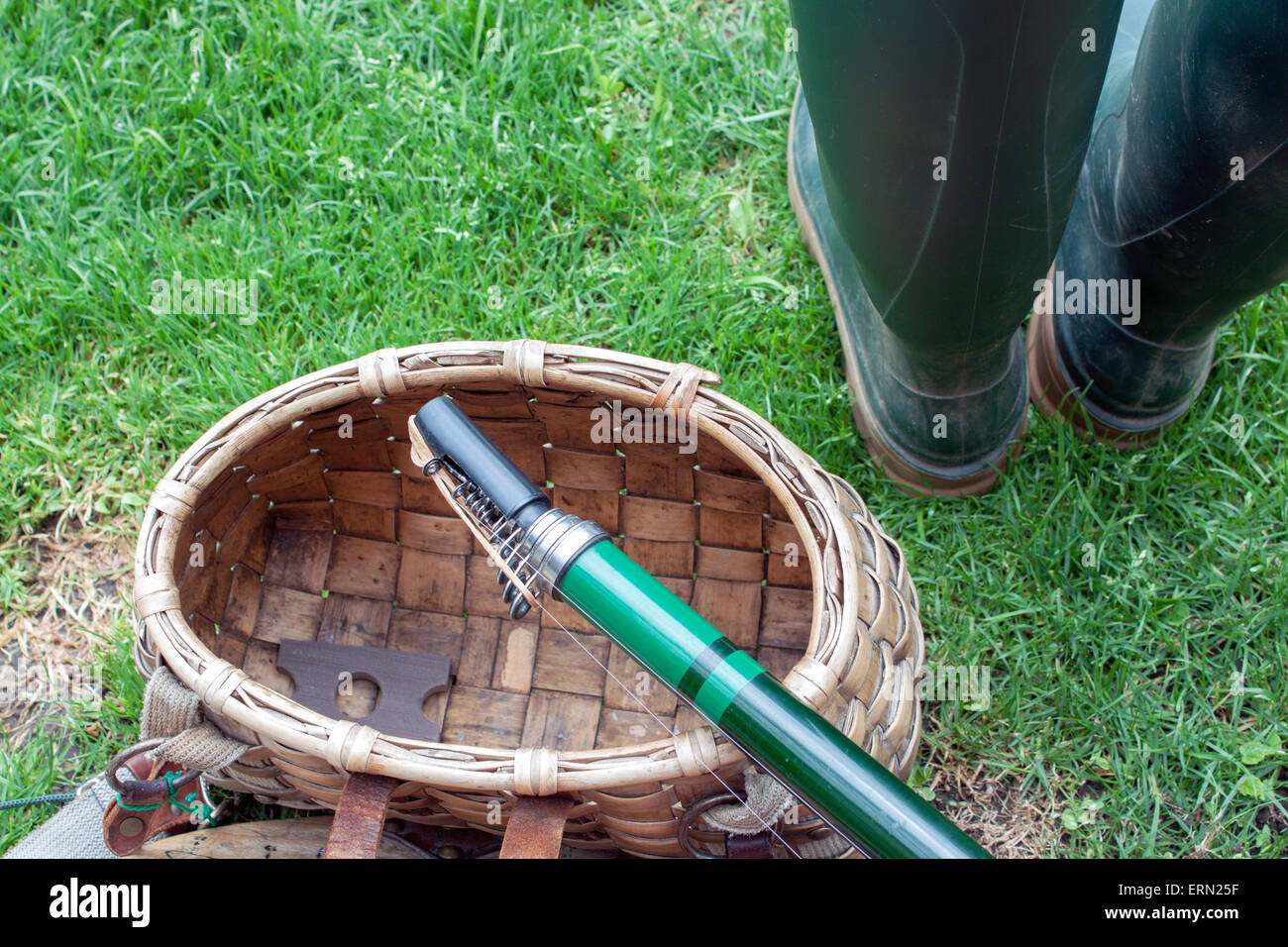 Fishing tool hires stock photography and images Alamy