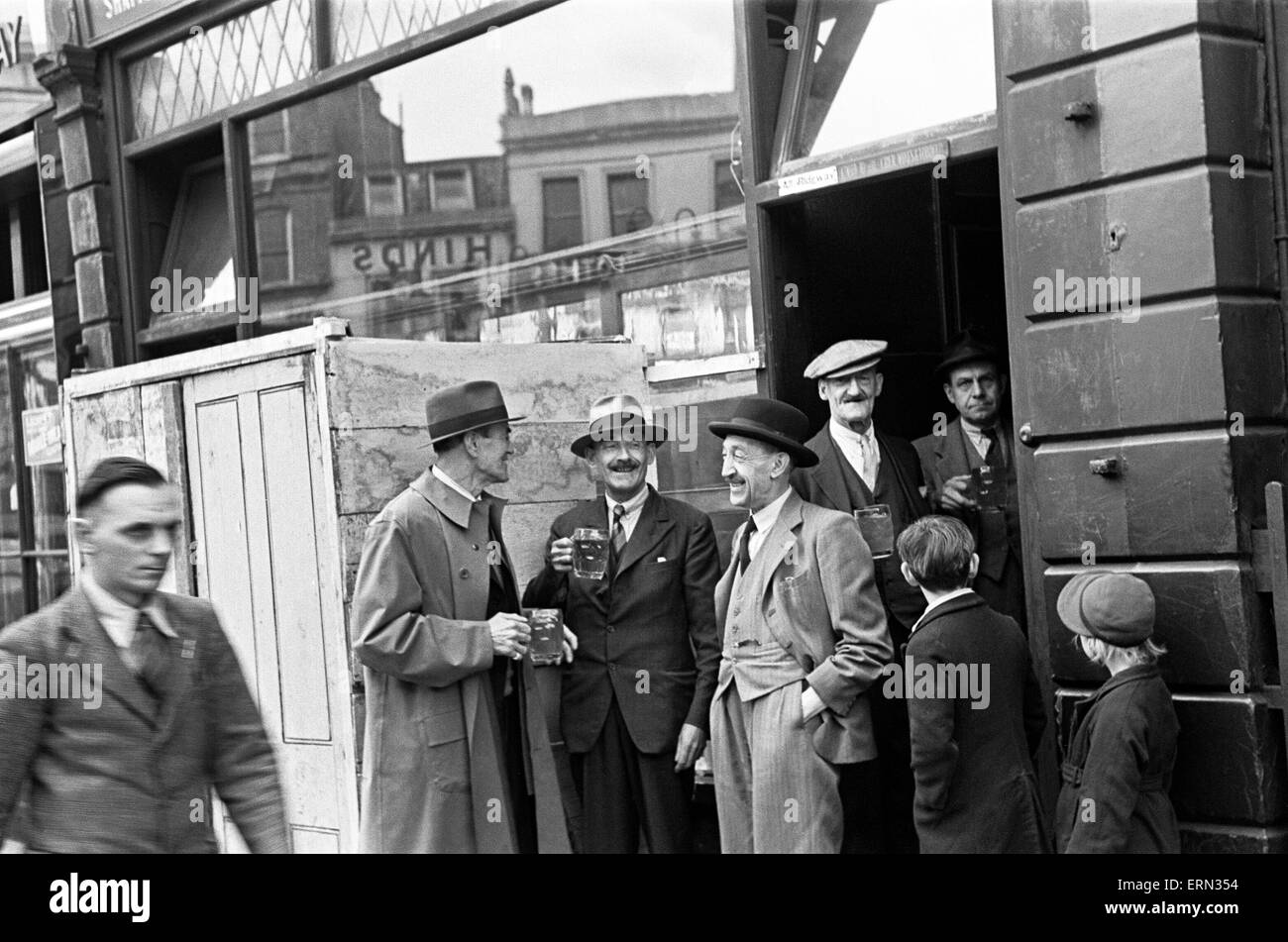 The Cider House public house in the Harrow Road circa July 1946 Stock