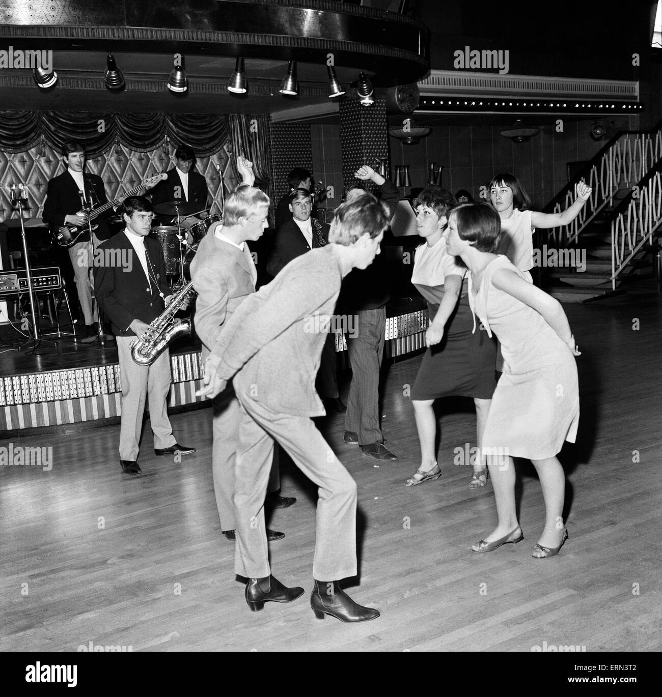 Young Mods-hands clasped behind their backs like Prince Philip. Dance the Blues at Basildon, Essex. 1st September 1963. Stock Photo