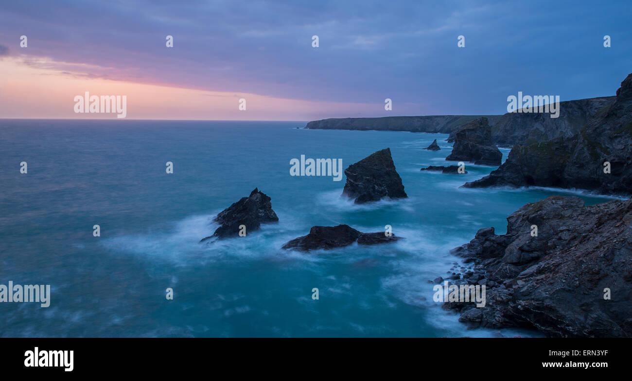 Bedruthan Steps in Cornwall Stock Photo Alamy