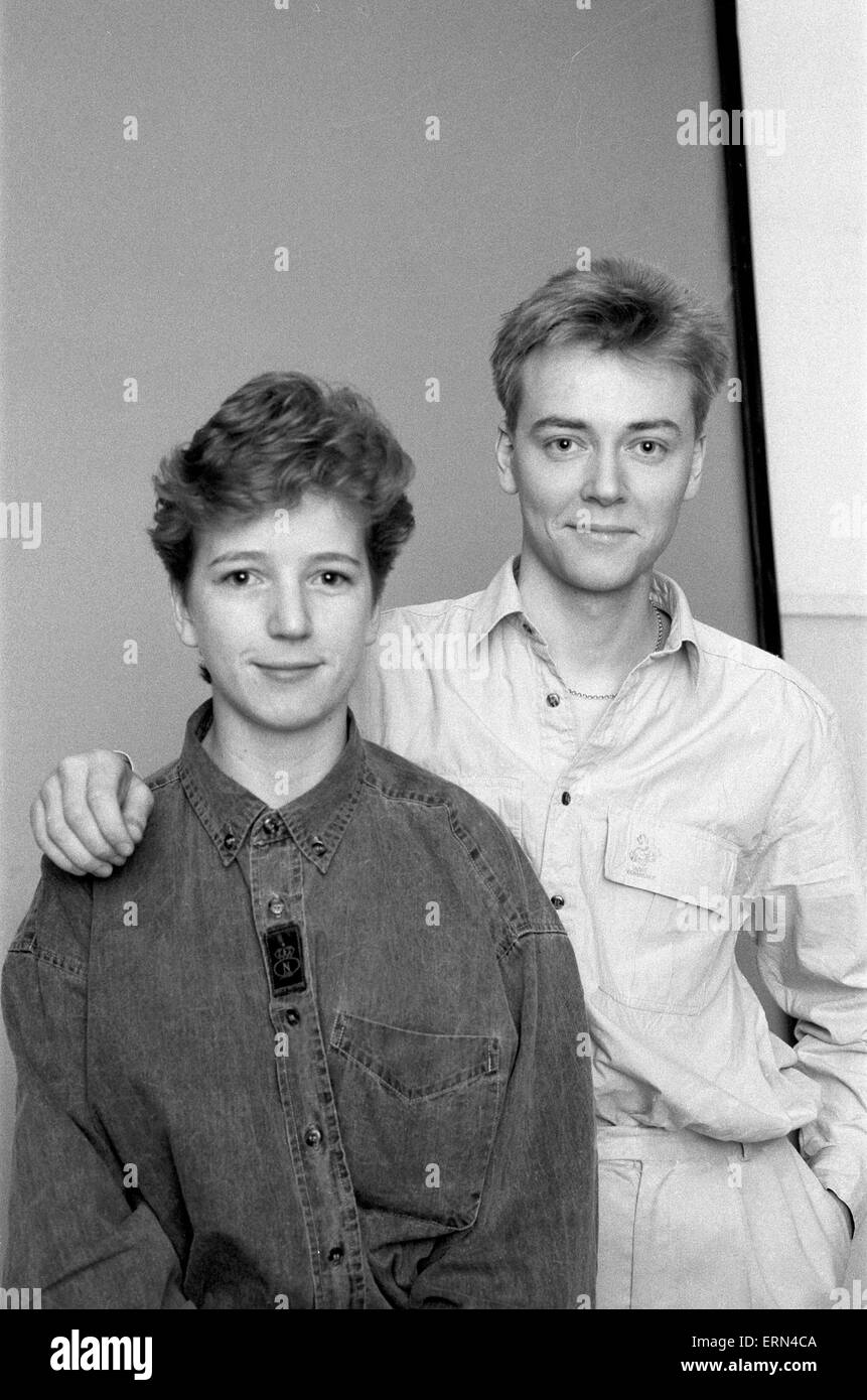 BRMB Breakfast team, Simon Davies and Deborah Kinch joining BRMB, Birmingham, 6th March 1989 Stock Photo