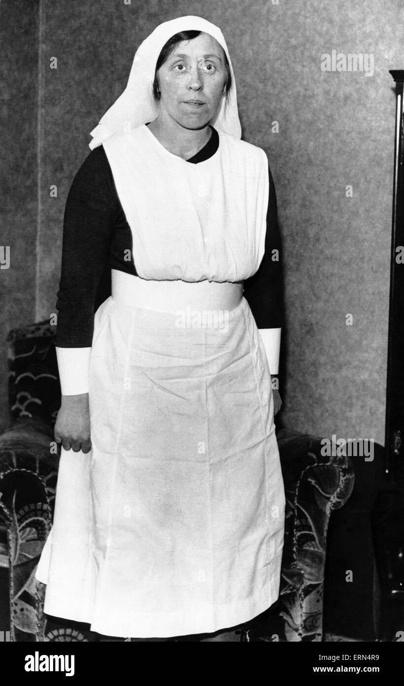 Nurse Dorothea Waddingham, hanged in April 1936, for the murder of Miss Ada Baguley, who died in the home of Nurse Waddingham at Devon-drive, Sherwood, Nottingham. Pictured: Nurse Waddingham at her nursing home Circa 1935. Stock Photo