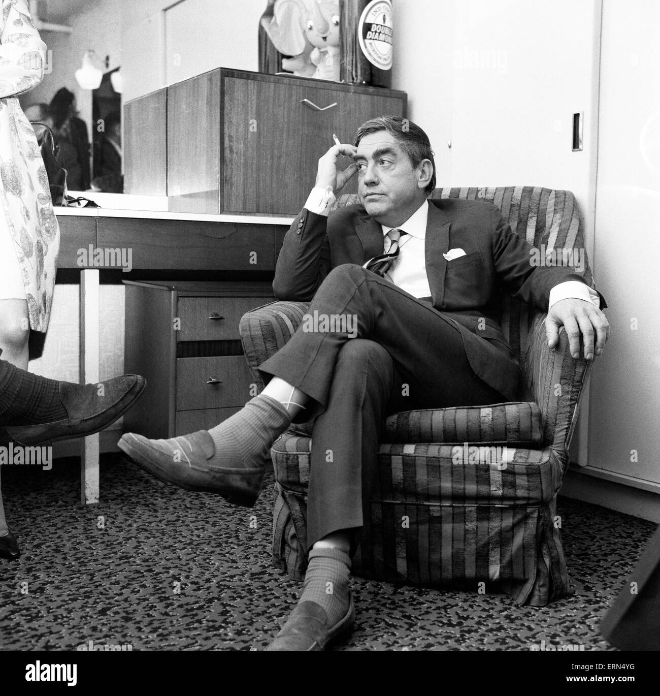 Tony hancock hires stock photography and images Alamy