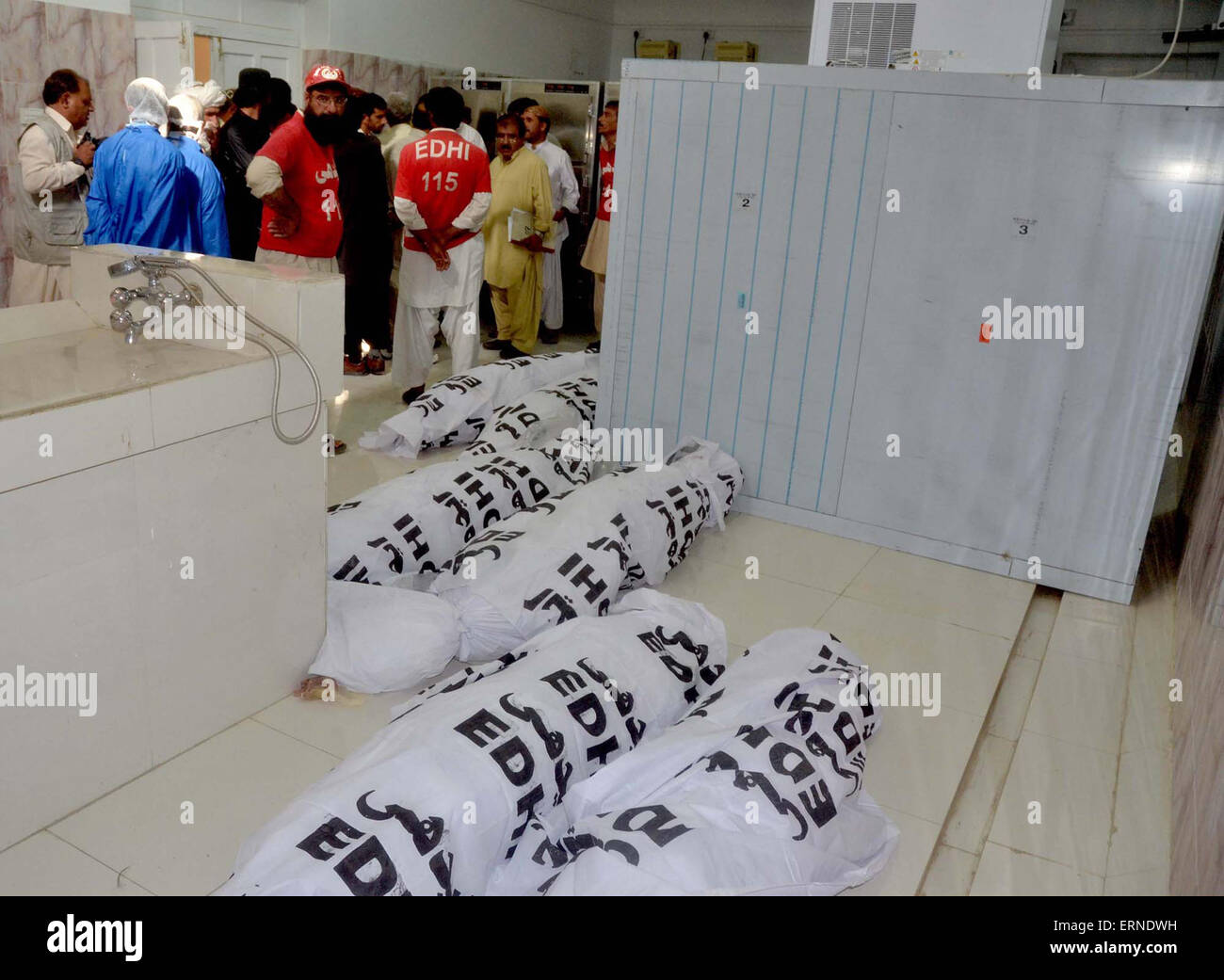 Bodies and morgue hi res stock photography and images Alamy